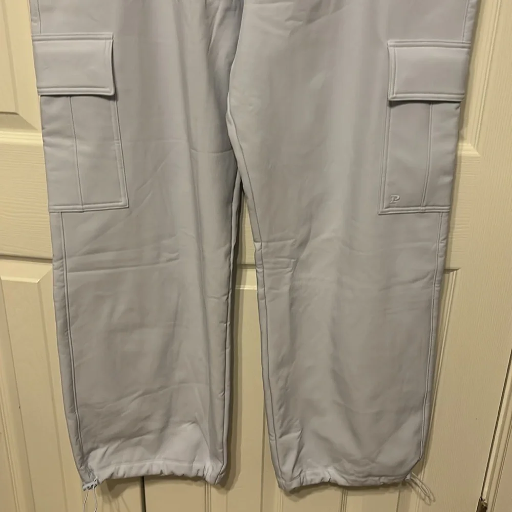 PINK Victoria Secret Brushed Woven Cargo Pant - Picture 4 of 14